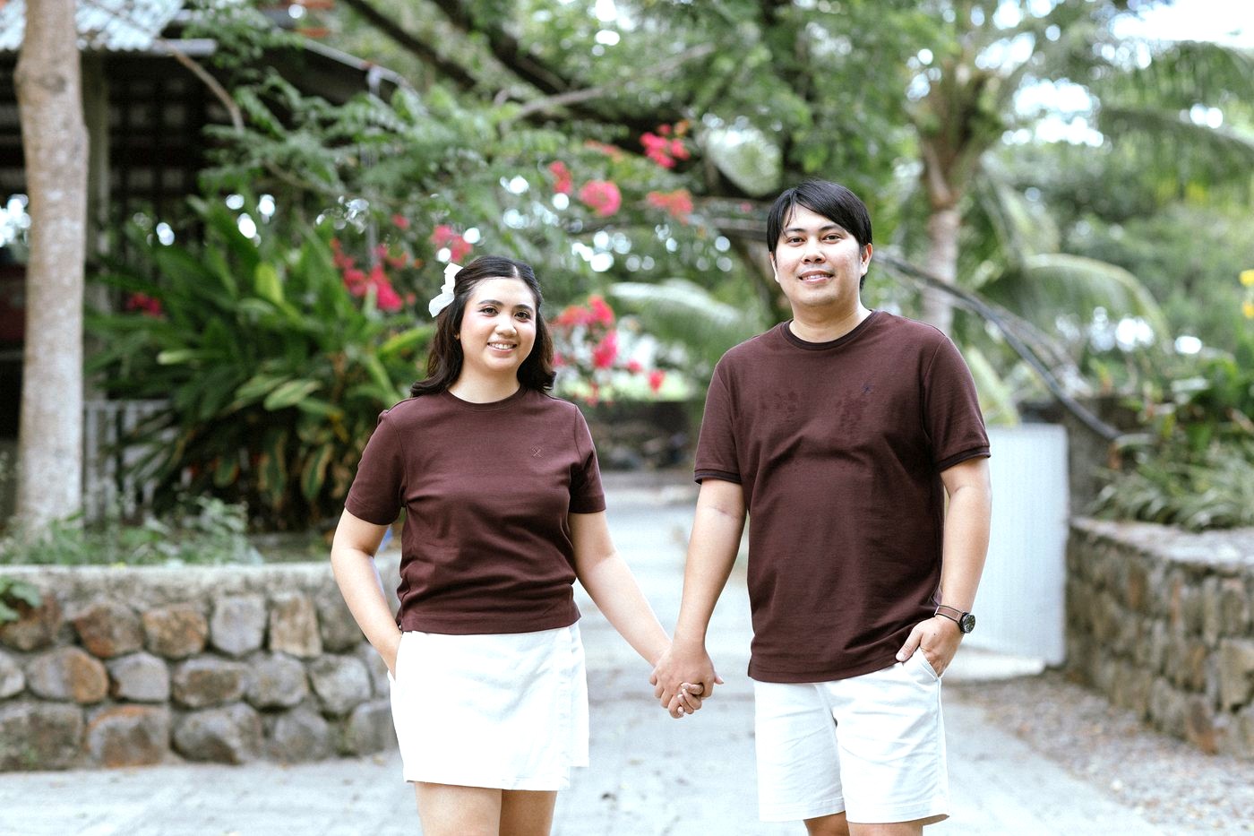 Gerald and Edin in matching shirts